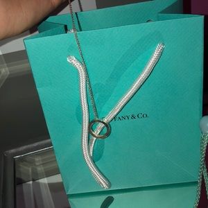 Tiffany circle necklace only worn once!